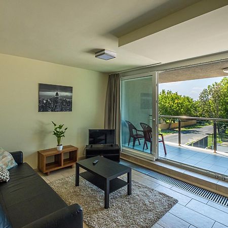 Hedon Brewery Apartments - 200 Meter To The Beach Balatonvilágos Exterior foto